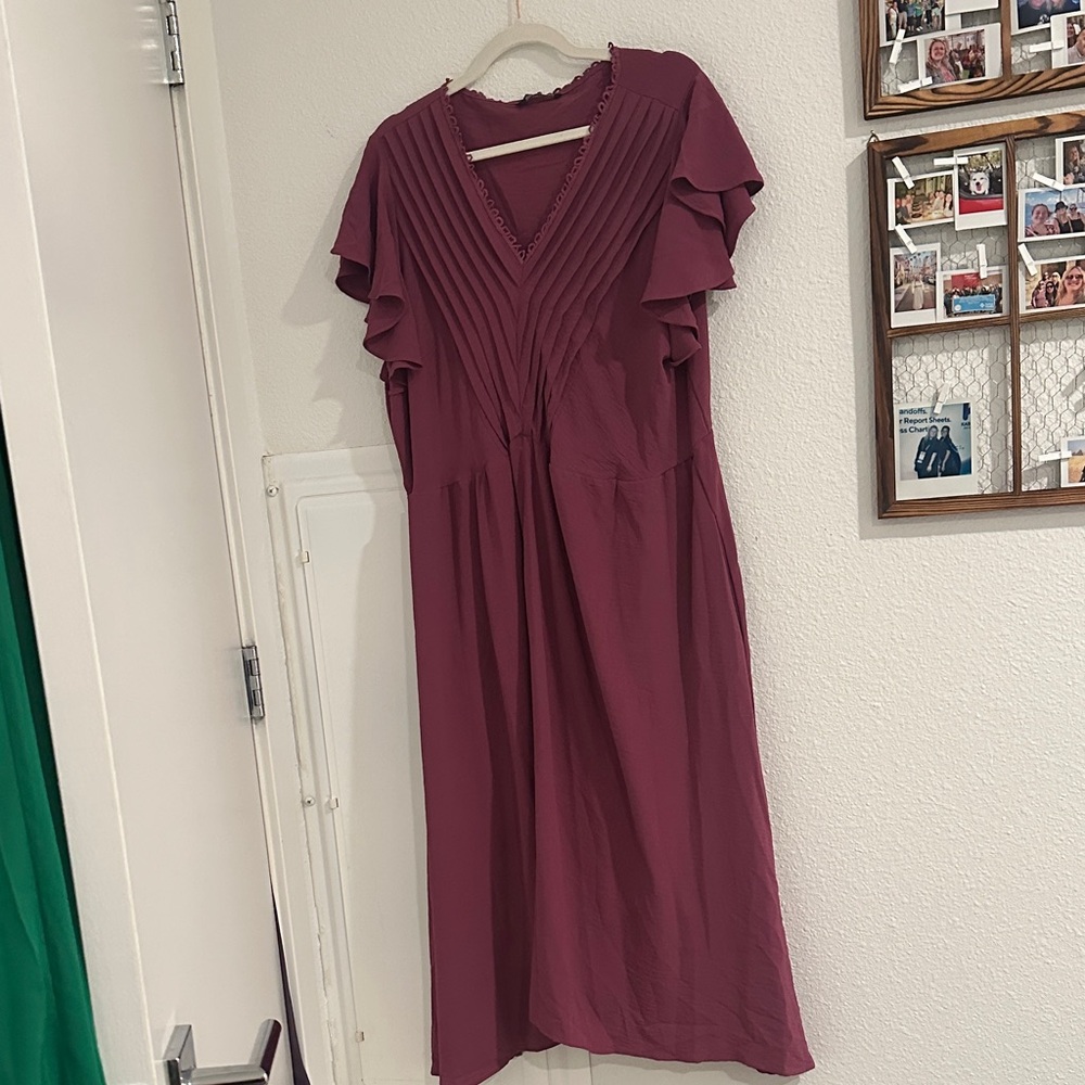BloomChic Plum Midi Dress